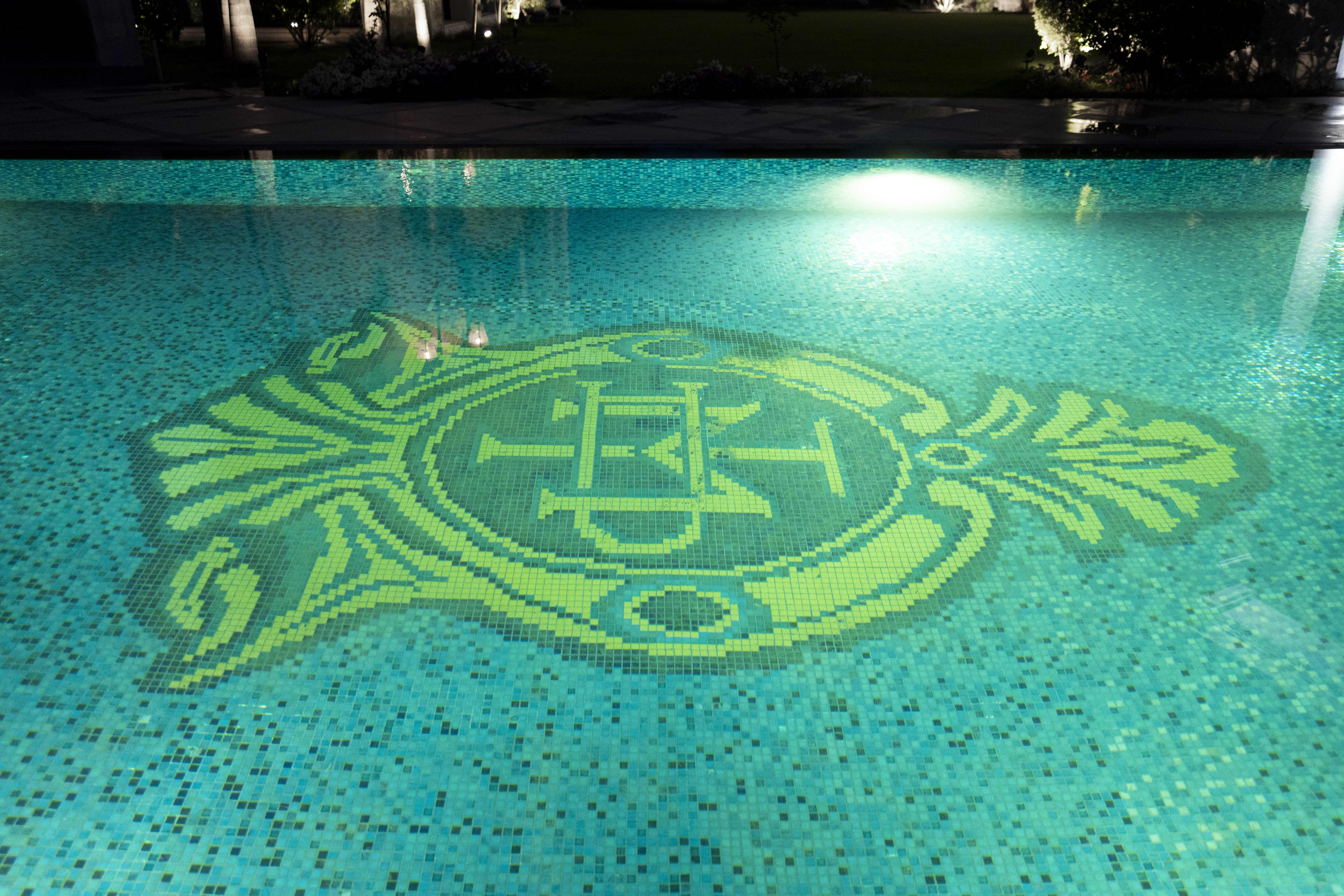 Ok Pool and Spa Night Pool Complex - view 5